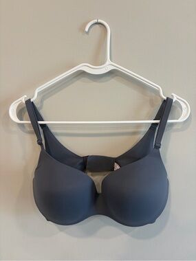 Victoria's Secret Convertible Bra - Gray